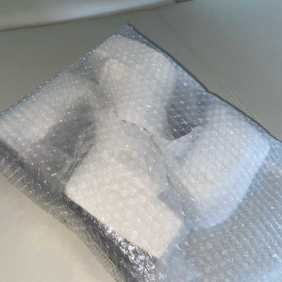 white chunky platform heels - Picture 2 of 4